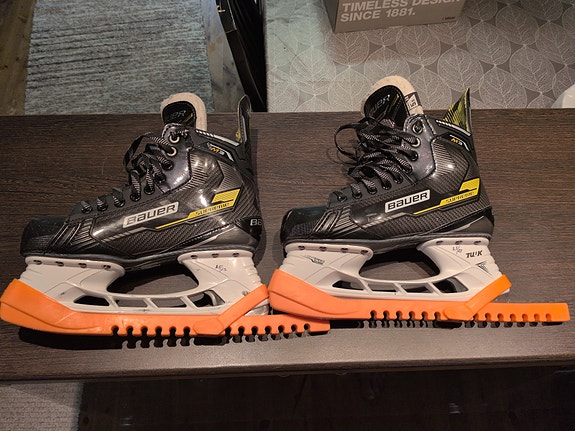 Bauer Supreme M3 luistimet, koko 5.5 lesti EE
