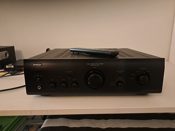 Myydään Denon PMA 1510AE Integroitu vahvistin