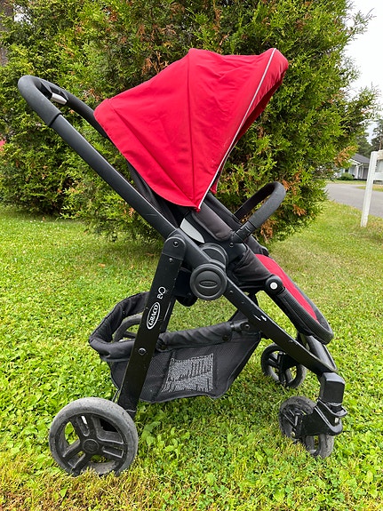 Graco punaiset matkarattaat