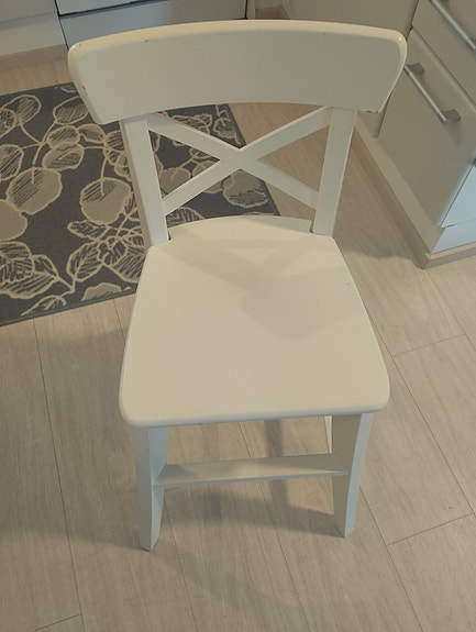 IKEA juniori tuoli valkoinen puinen