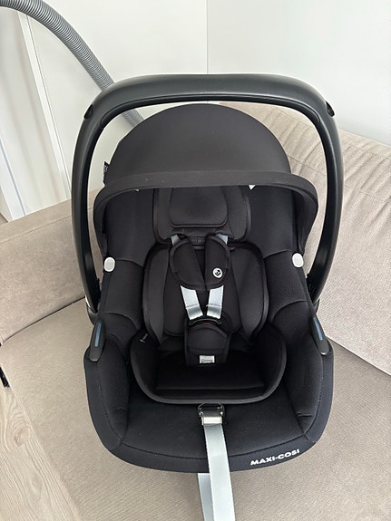 Maxi-Cosi Cabriofix turvakaukalo