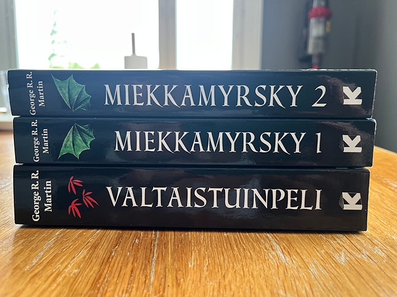 George R.R. Martin, Tulen ja jään laulu kirjasarja