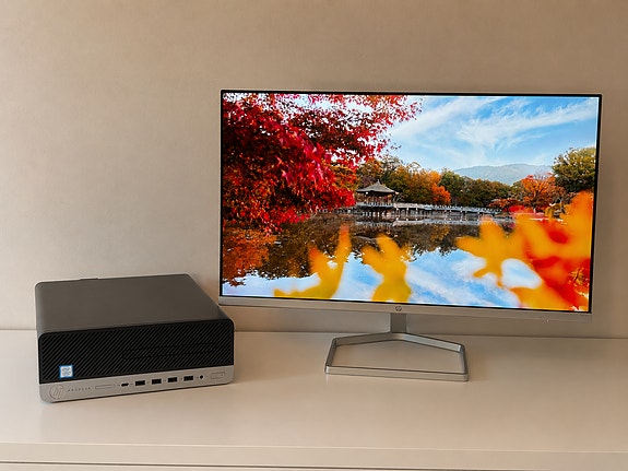 HP ProDesk i7-9700/16GB/512GB SSD/Win 11 + HP 23,8″ näyttö