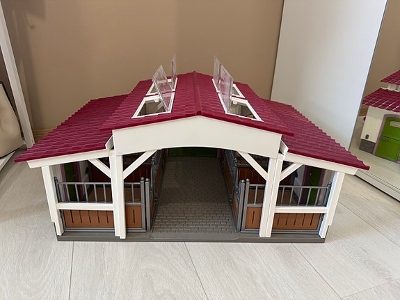 Schleich -hevostalli