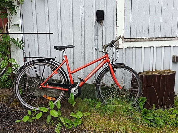 Tyttöjen 26" polkupyörä