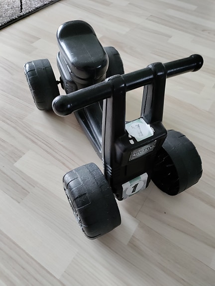 Plasto potkumopo /skootteri