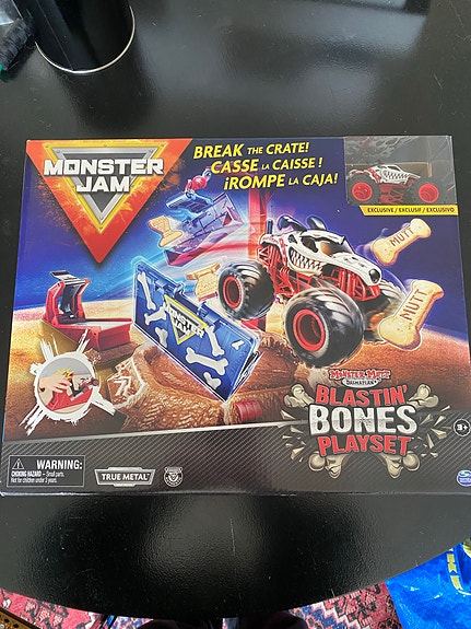 Monster Jam setti