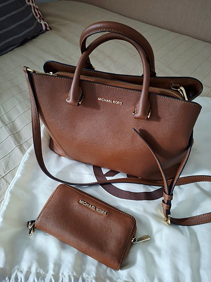 Michael Kors laukku ja lompakko