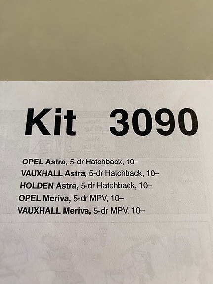 Thule kattotelineen kiinnikesarja Kit 3090 Opel/Vauxhall/Holden