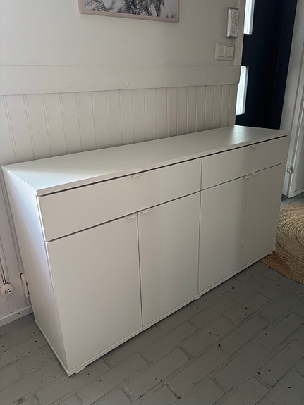 Ikea Vihals senkki