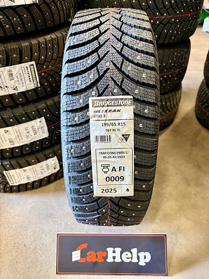 195/65R15 Bridgestone Blizzak Spike 3
