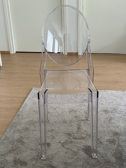 Kartell Victoria Ghost tuoli