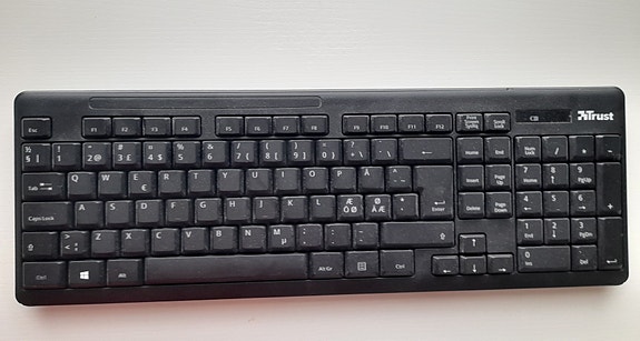 Näppäimistö