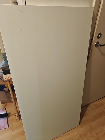 Linnmon / Olov valkoinen työpöytä ja säädettävät jalat Ikea
