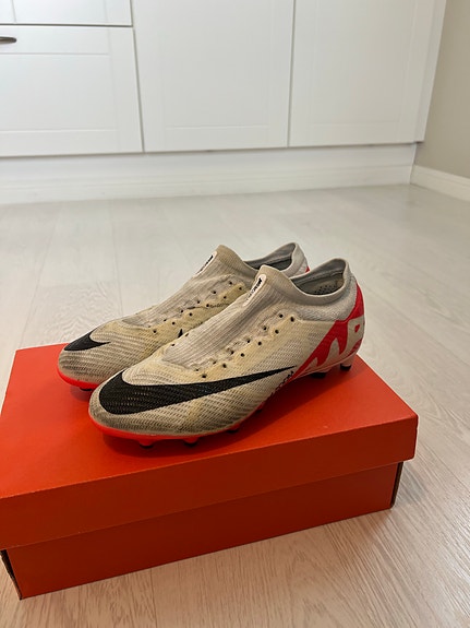 Nike Mercurial vapor jalkapallokengät valko-punainen
