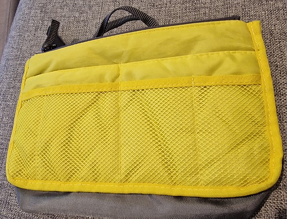 Bag in Bag-laukunjärjestelijä