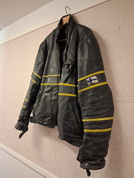 Nahkarotsi 3XL