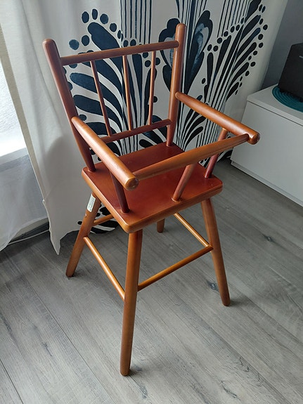 Kotimainen syöttötuoli