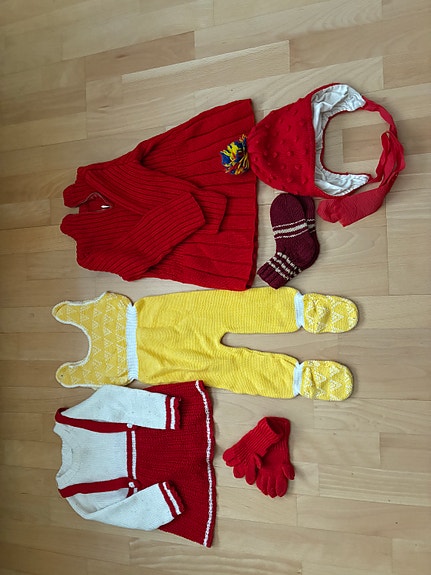 Vintage vaatteita tytölle