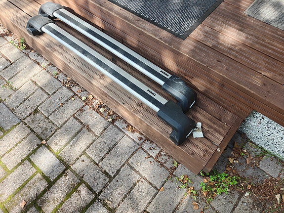 Kattoteline Thule WingBar Edge - VW ID.4