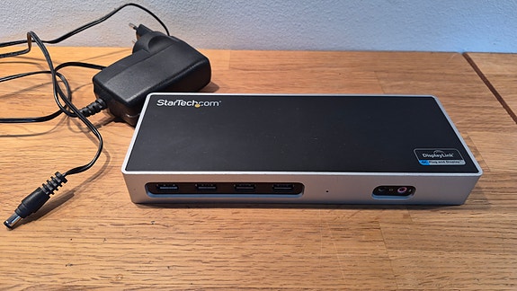 StarTech.com USB-C telakka