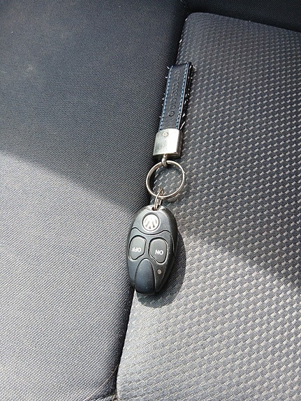 Volkswagen kaukosäädinavaimenperä