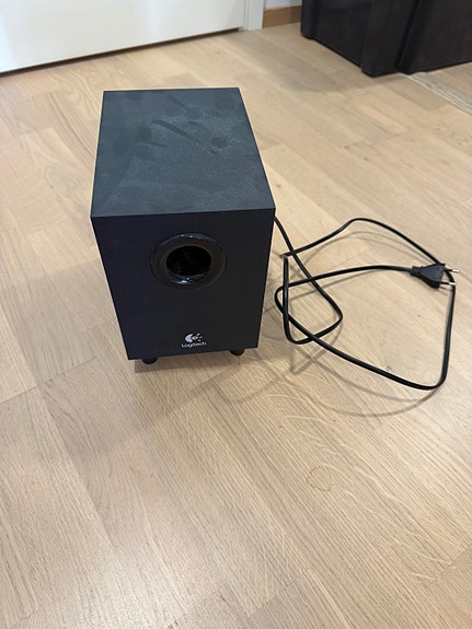 Logitech kaiutin