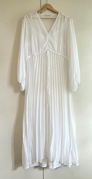 Valkoinen rento kesämekko, M / L