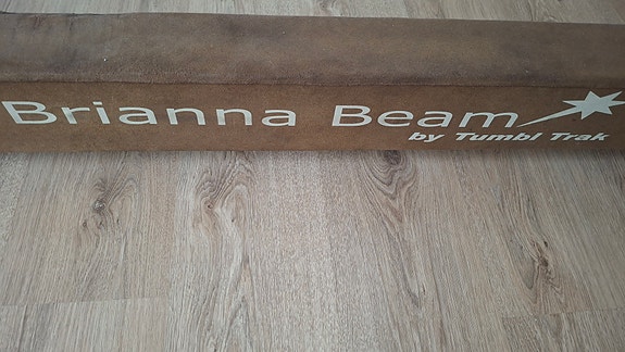 Voimistelupuomi Brianna (Tumbl Trak)