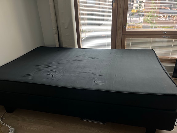 Annetaan sänky