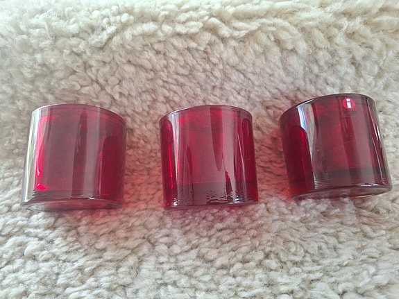 Iittala Kivi-tuikkukupit punainen
