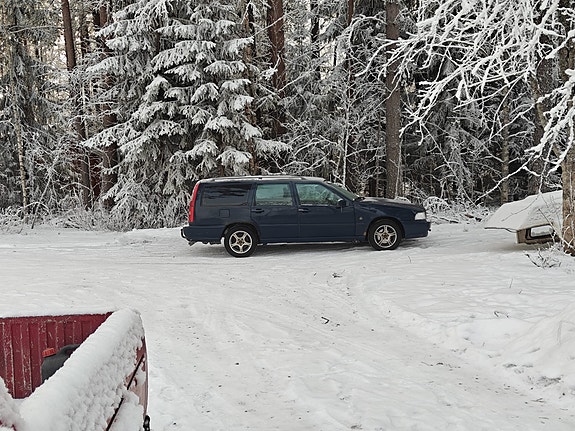 V70