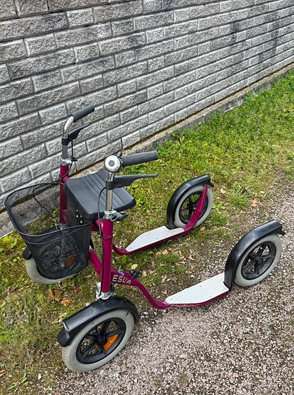ESLA potkupyörä rollaattori