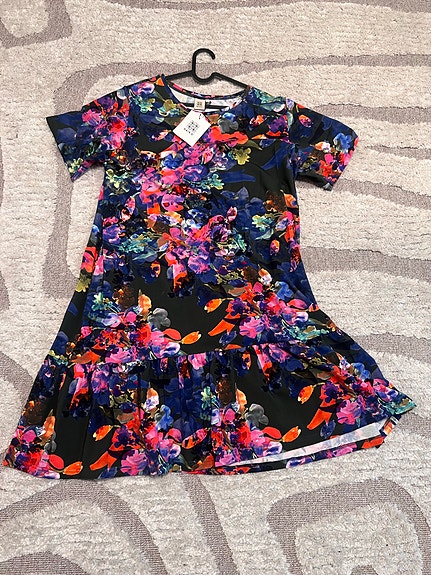 Kaiko Ruffle t-shirt dress XL