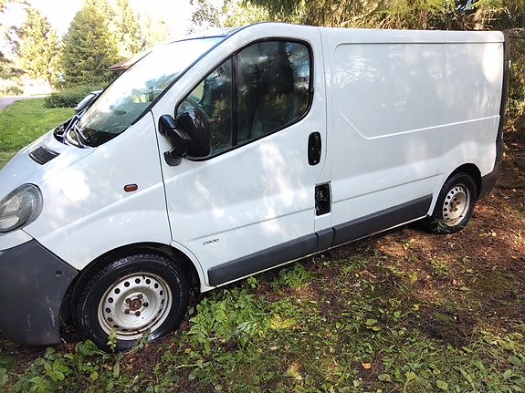 Varaosa auto Opel Vivaro 1,9 diesel