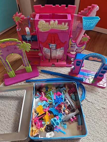 Polly World