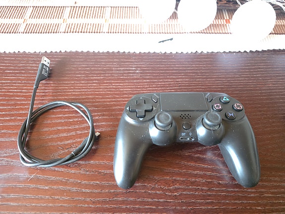 PS4 ohjain