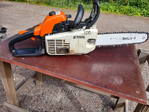 Stihl MS 200 moottorisaha