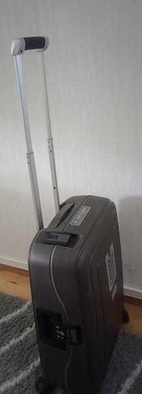 Samsonite matkalaukku 54 × 38 × 20cm cabin