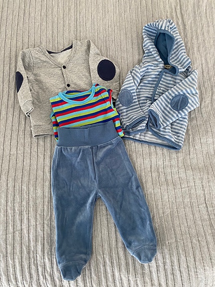 Lovely Bearsin fleece puku ja body koko 68, unisex