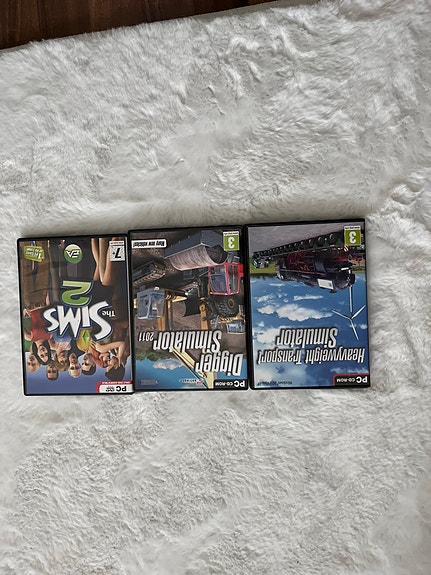 PC-pelit The Sims 2 + Digger Simulator 2011 + Euro Truck Simulator