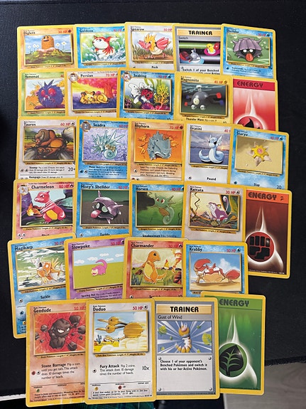 28kpl vanhoja WOTC Pokemon kortteja