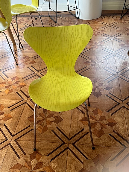 Fritz Hansen Series 7 tuoli, Arne Jacobsen