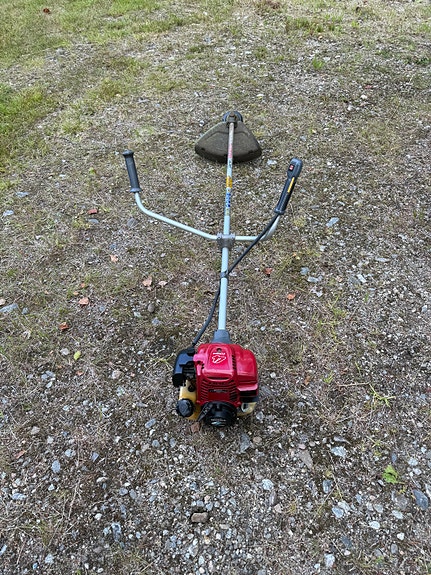 Honda UMK 435E raivaussaha/trimmeri
