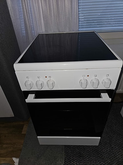 Puhdas keraaminen liesi Rosenlew RKK510 + kuljetus