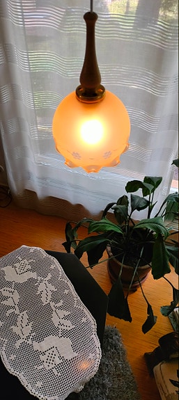 Kattovalo  eteiseen tai vaikka mökille,vintagea
