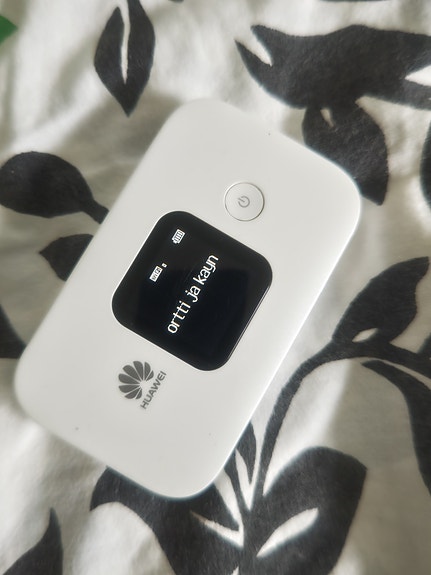 Huawei E5577 LTE 4G Mobile WiFi -reititin, hyvä kunto - 25 €