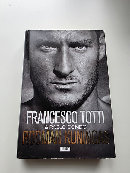Francesco Totti Rooman kuningas -kirja