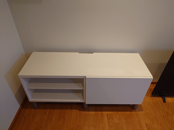 IKEA Bestå TV-taso
