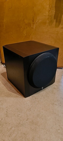 Yamaha subwoofer YST-SW216